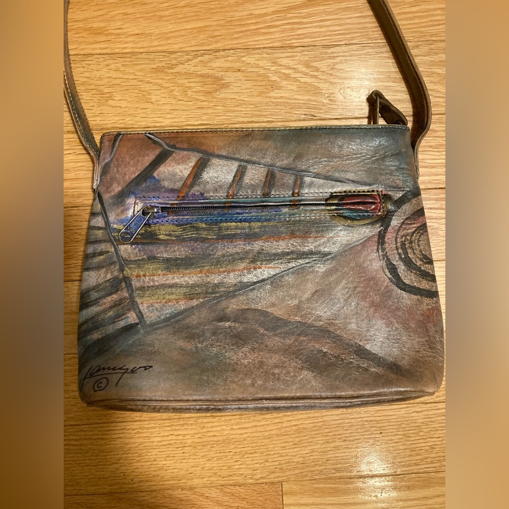 LIKE NEW!! Jane Yoo Leather Handbag Designed & Signed by the Artist!!!